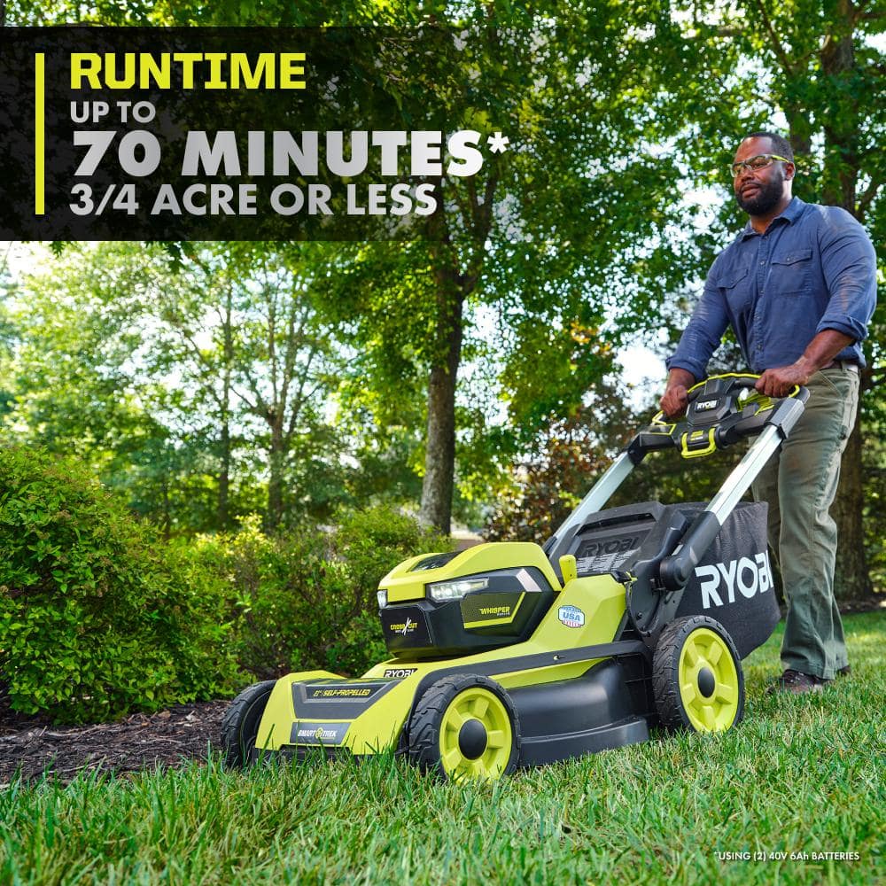 Tondeuse à gazon à gazon autotractée Ryobi Whisper Series 40 V HP sans balais de 53 cm (21 po) avec 4 roues motrices et moteur brushless. Comprend (2) batteries de 6,0 Ah et un chargeur.