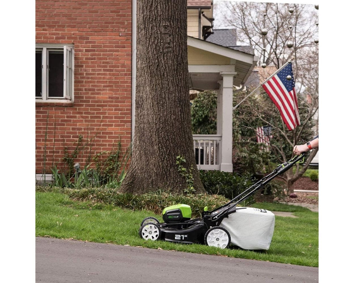 Tondeuse à gazon à gazon sans fil 80 V, autotractée et sans balais de 21 pouces | Greenworks